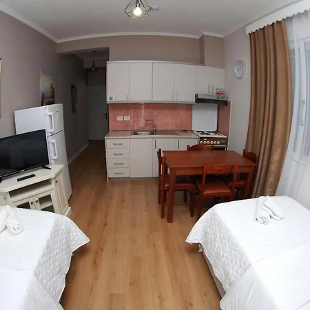 Hotel Vila Alvin & Apartments Sarandë Exterior foto