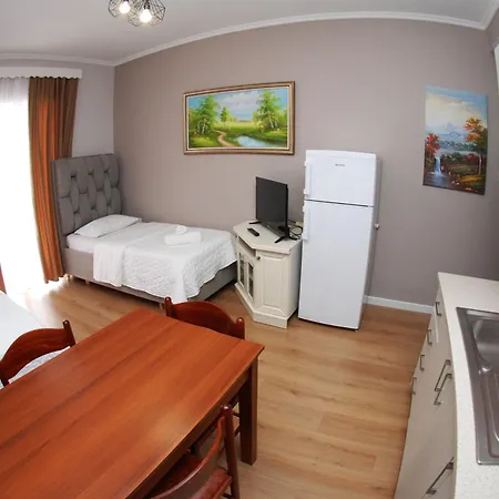 Hotel Vila Alvin & Apartments Sarandë Exterior foto