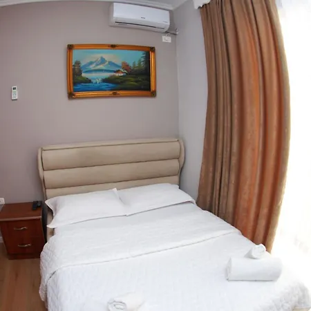 Hotel Vila Alvin & Apartments Sarandë Exterior foto