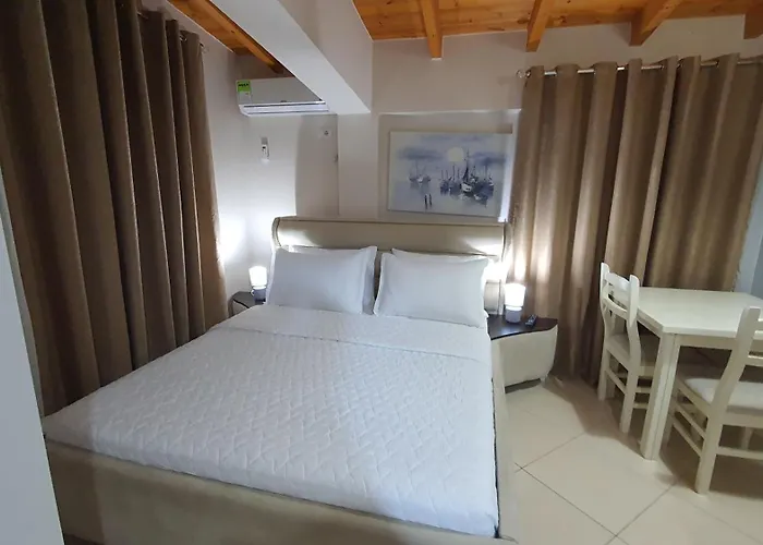 Hotel Vila Alvin & Apartments