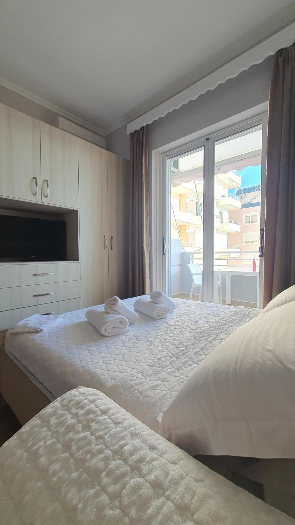 Hotel Alvin & 2*