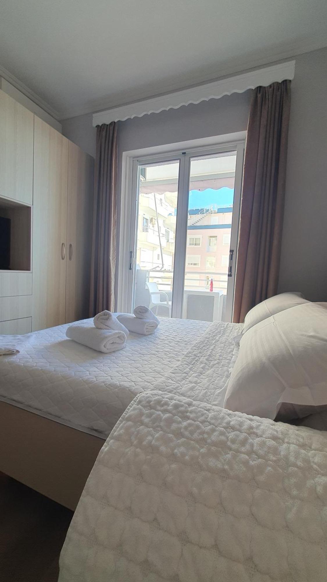 Hotel Alvin & 2*