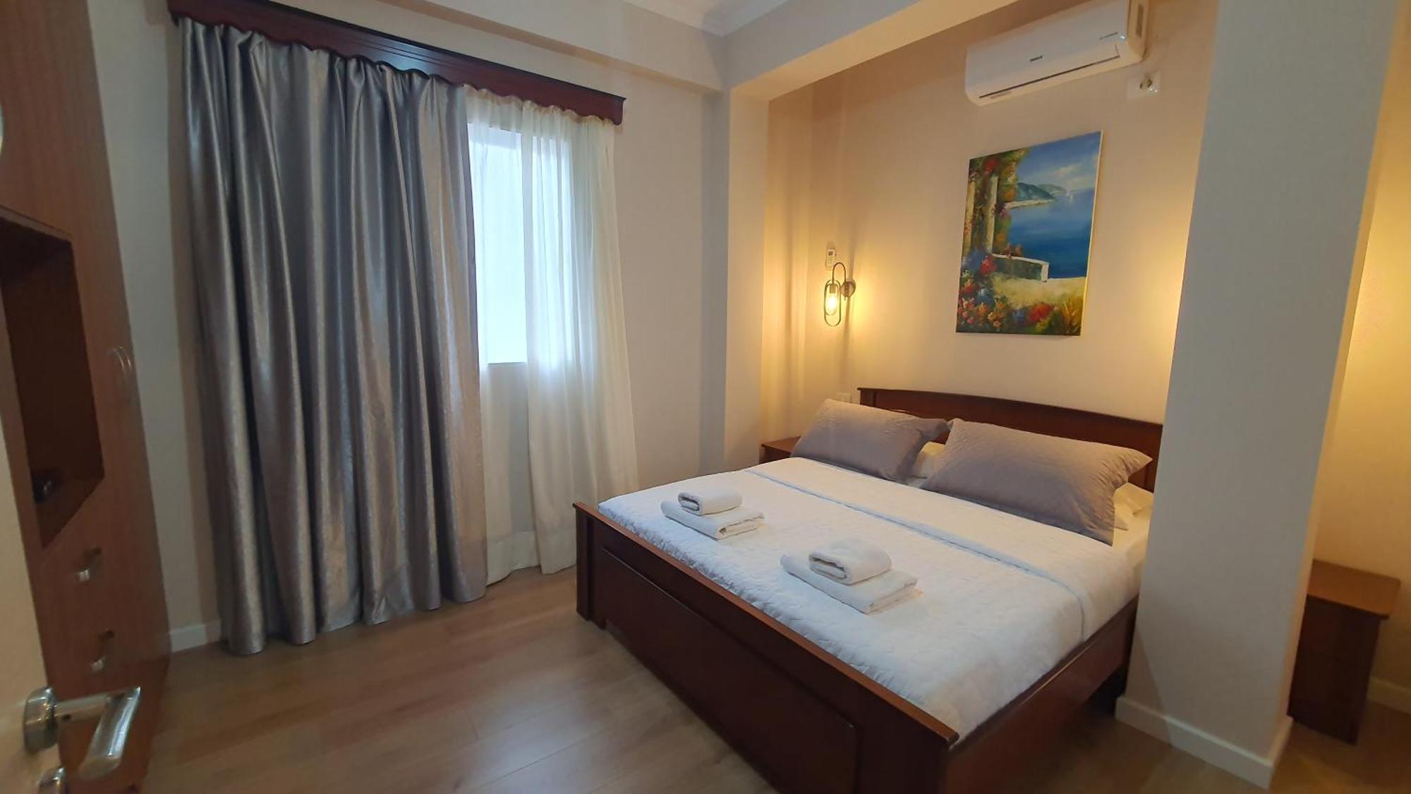 Hotel Alvin & 2*