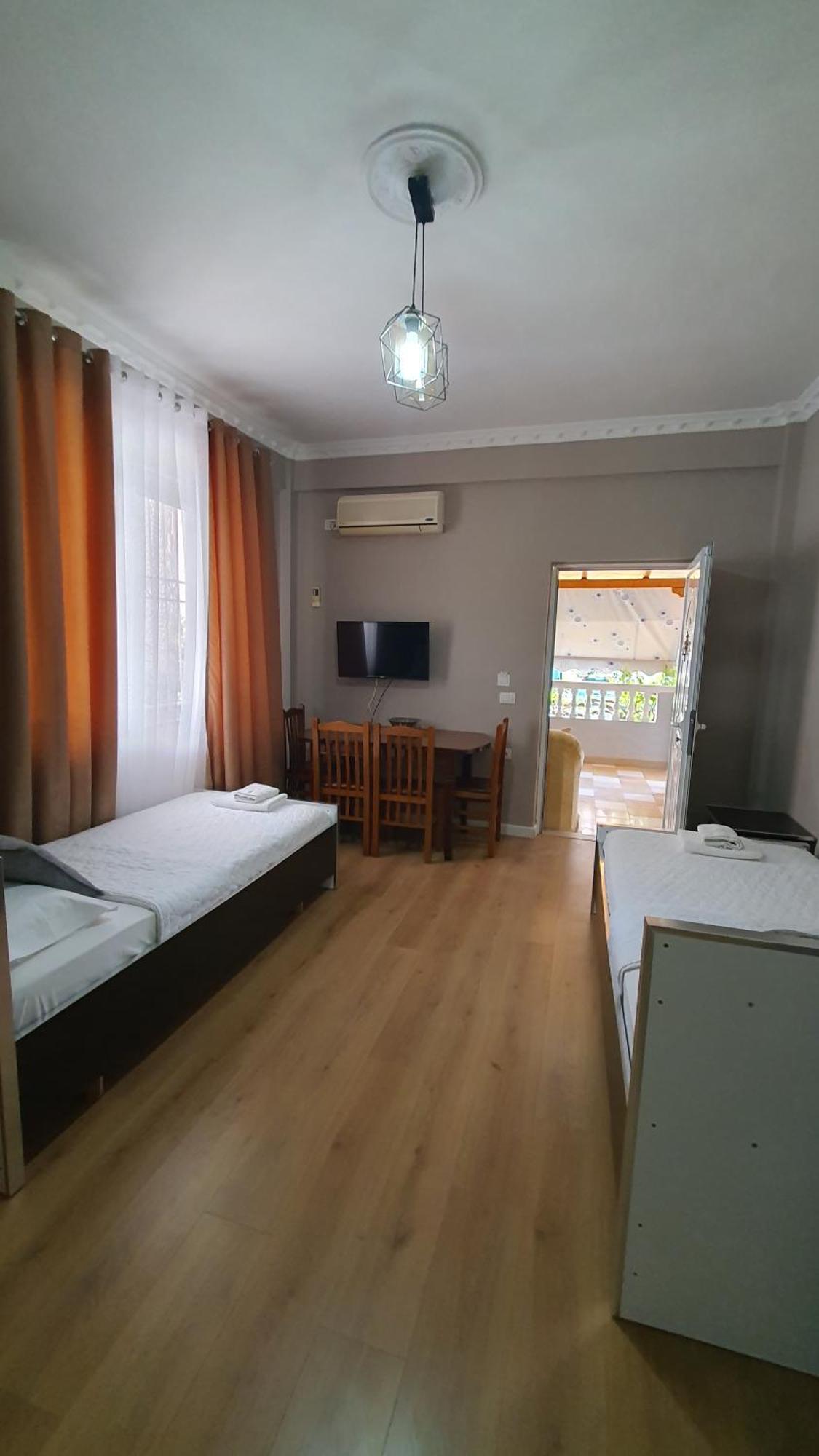 Hotel Alvin &